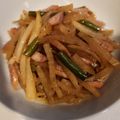 クックECV9QY☆'s cooksnap of when they made 大根とウインナーの大葉ポン酢炒め.