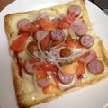 xMARILYNx's cooksnap of when they made 生地不要！油揚げで簡単ピザ♪マルゲリータ.