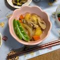 yesmama's cooksnap of when they made 隠し味でコクＵＰ☆我が家の無水肉じゃが.