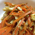 ほがら's cooksnap of when they made しりしり風☆人参とかまぼこの炒め物.