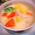 usaぽちゃ's cooksnap of when they made ルー&油不要！ほっこりホワイトシチュー.