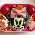 カリカリカリカリ's cooksnap of when they made キャラ弁　簡単！ミニーちゃんおにぎり.