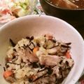よん妻's cooksnap of when they made 豚肉ひじきしめじも入った炊き込みごはん♪.