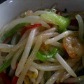 marumin's cooksnap of when they made 簡単☆あっさり海老ともやしの炒めもの☆.