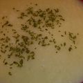 julynatsu's cooksnap of when they made ヘルシー！新じゃが芋と新たまねぎのスープ.