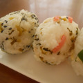 まゆみ母ちゃん's cooksnap of when they made 野沢菜とごま塩のおにぎり.