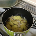 あっくん５９'s cooksnap of when they made ✿離乳食後期～✿さつまいもと豚肉のだし煮.