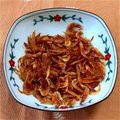 mocomoco♪'s cooksnap of when they made ❀桜エビふりかけ✿おにぎり❀.