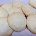 こよみさん's cooksnap of when they made 卵白消費のサクサククッキーざんす.