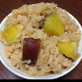 ♪かずみ♪'s cooksnap of when they made さつまいもごはん.