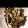 ズボラかあちゃん's cooksnap of when they made 簡単おつまみ☆まいたけのチーズソテー♪.