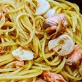 まりりん12's cooksnap of when they made 鮭ときのこのガーリックバター醤油パスタ.