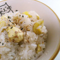 吉原都成's cooksnap of when they made 皮付き生栗から作る 栗ごはん.