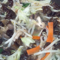 yasuna313's cooksnap of when they made エビイカ・キャベツ・榎・きくらげの塩炒め.