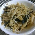 おろくにける's cooksnap of when they made 食べるラー油のにらもやし炒め.