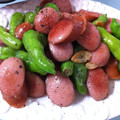 みどりの首輪's cooksnap of when they made ししとうとウインナーのテンメンジャン炒め.