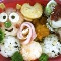 Natsuyasai's cooksnap of when they made キャラ弁❤なんか可愛いカラフルいもむし君.