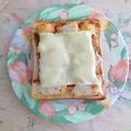 あざらしの赤ちゃん's cooksnap of when they made 新玉葱とチキンナゲットのトースト☆.