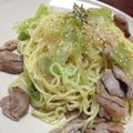 tooomys's cooksnap of when they made レタスの塩レモン焼きそば☆.