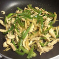 チャチまる's cooksnap of when they made 簡単な作り方の青椒肉絲.