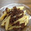 ユウマロ's cooksnap of when they made じゃがいもと挽き肉のバター炒め.
