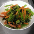 ぶーたーこー's cooksnap of when they made 小松菜と人参の胡麻和え.