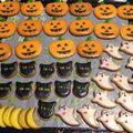 きっとcat's cooksnap of when they made ハロウィンのアイシングクッキー.