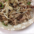 yuzusou's cooksnap of when they made 簡単！豚肉とマイタケの炒め物.