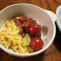 Ruriluru's cooksnap of when they made 簡単キャラ弁♪ﾌﾟﾁﾄﾏﾄで可愛いリンゴ.