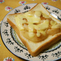 ガメコ's cooksnap of when they made 洋梨缶deデザートピザトースト.