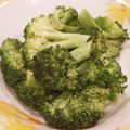 曇り時々晴れ's cooksnap of when they made ∮ ブロッコリーのガーリックღ蒸し ∮.