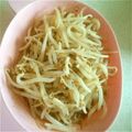 翔舞ママ's cooksnap of when they made 焼き肉のタレ✿モヤシごま.
