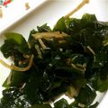 まにゅゆゆ's cooksnap of when they made わかめとえのきの中華炒め.