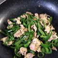 Sayachen's cooksnap of when they made 豚こまとピーマンのシンプル炒め.