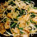 きたき's cooksnap of when they made 鶏ともやしの醤油麹炒め.