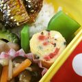 まじゅじゅ's cooksnap of when they made お弁当に♪カリカリ梅と黒ごまの卵焼き☆.