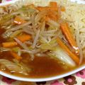 和斗さん's cooksnap of when they made サッポロ一番で作るみそあんかけラーメン.