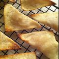 YuiAnne's cooksnap of when they made 餃子の皮で作るミニミニアップルパイ.