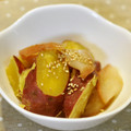 woailiaoli's cooksnap of when they made 炊飯器で煮物★薩摩ちゃんと林檎♪.