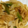 たろこんしゅん's cooksnap of when they made 長ネギと油揚げの焼きうどん♪.