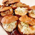 papikun's cooksnap of when they made 簡単！生姜焼きバーガー.