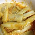 夕飯は６時です's cooksnap of when they made シャキシャキ♬ごぼうのニンニク味噌和え.