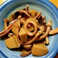 とんきち８９８９'s cooksnap of when they made 里芋とイカの煮物.