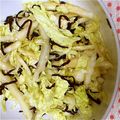 ★bluesky★'s cooksnap of when they made 白菜と塩昆布の簡単サラダ.