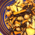 r_ramy's cooksnap of when they made ひじきと厚揚げじゃが芋の煮物.