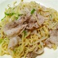 ikkkmt's cooksnap of when they made サッパリ♪豚ほほ肉のネギ塩だれ焼きそば.