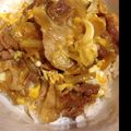 華0121's cooksnap of when they made 豚とキャベツの☆たまご丼.