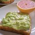 Omamama's cooksnap of when they made トースト＜アボカド＆チーズフォンデュ＞.