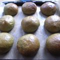 tomokoshiawase's cooksnap of when they made よもぎ主張！あんぱん.