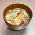Etsu☆ko's cooksnap of when they made 味噌汁　ごろごろさつま芋と玉ねぎ.
